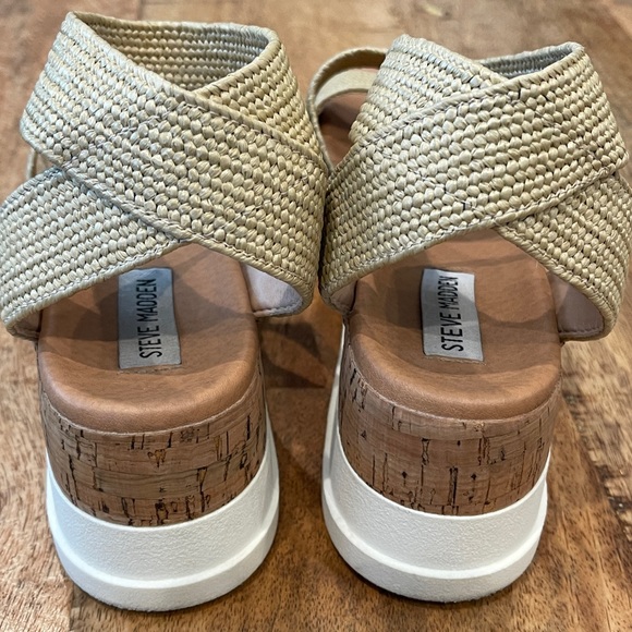 Steve Madden Platform Wedge Sandals - Picture 3 of 4